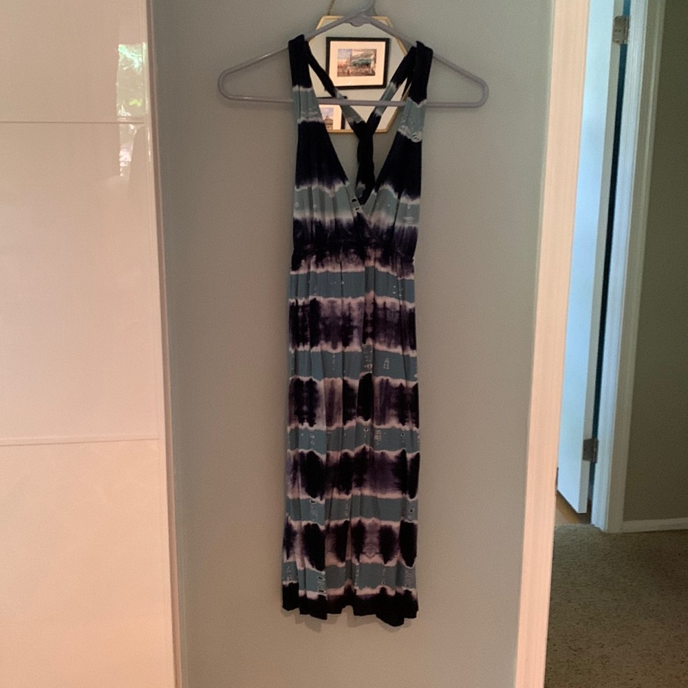 Flattering hard tail size M lined dress